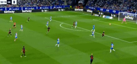 1747352424831072444.gif