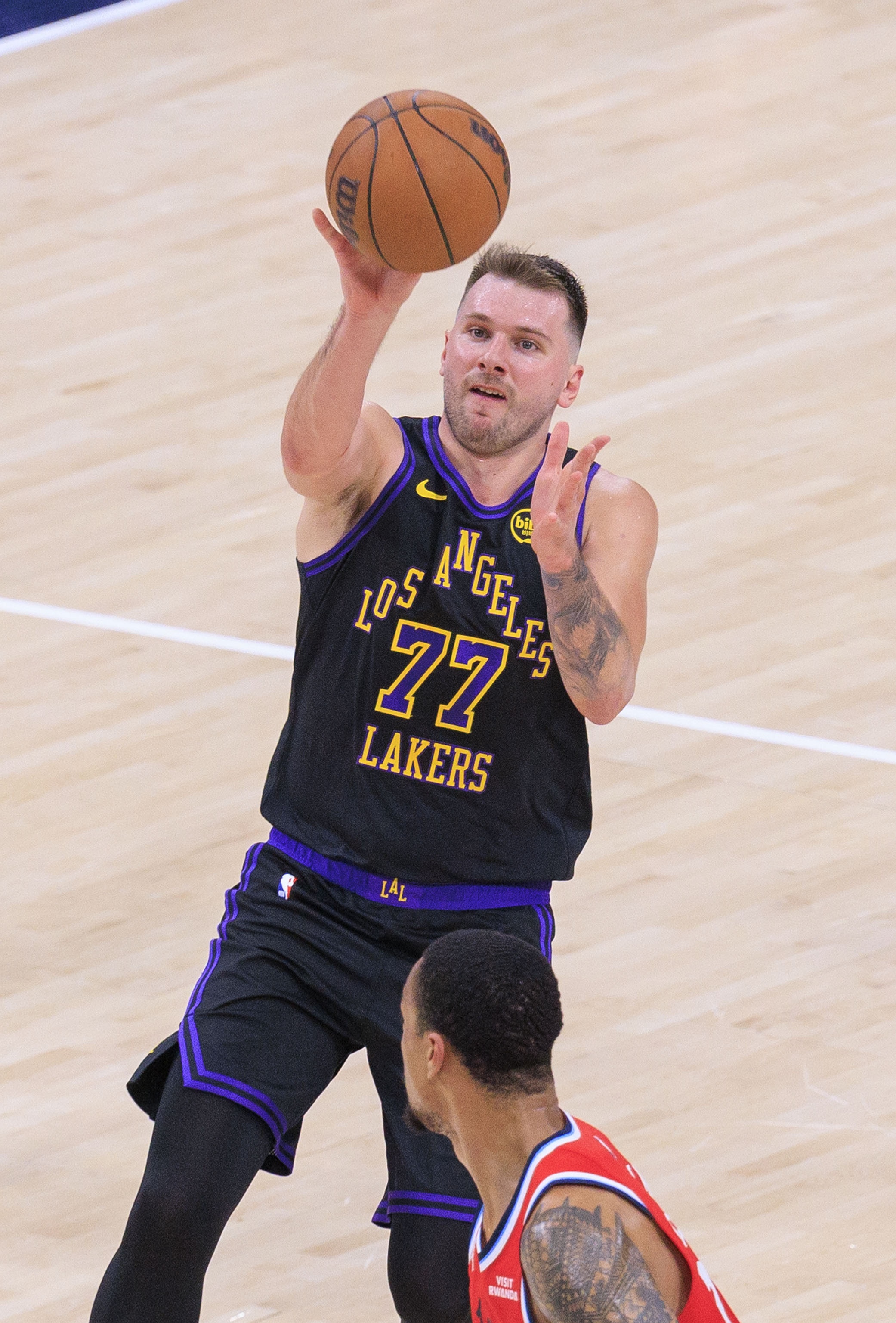 开云下载-下场打湖人!马绍尔:尽所能限制东契奇 他就是为关键时刻而生的