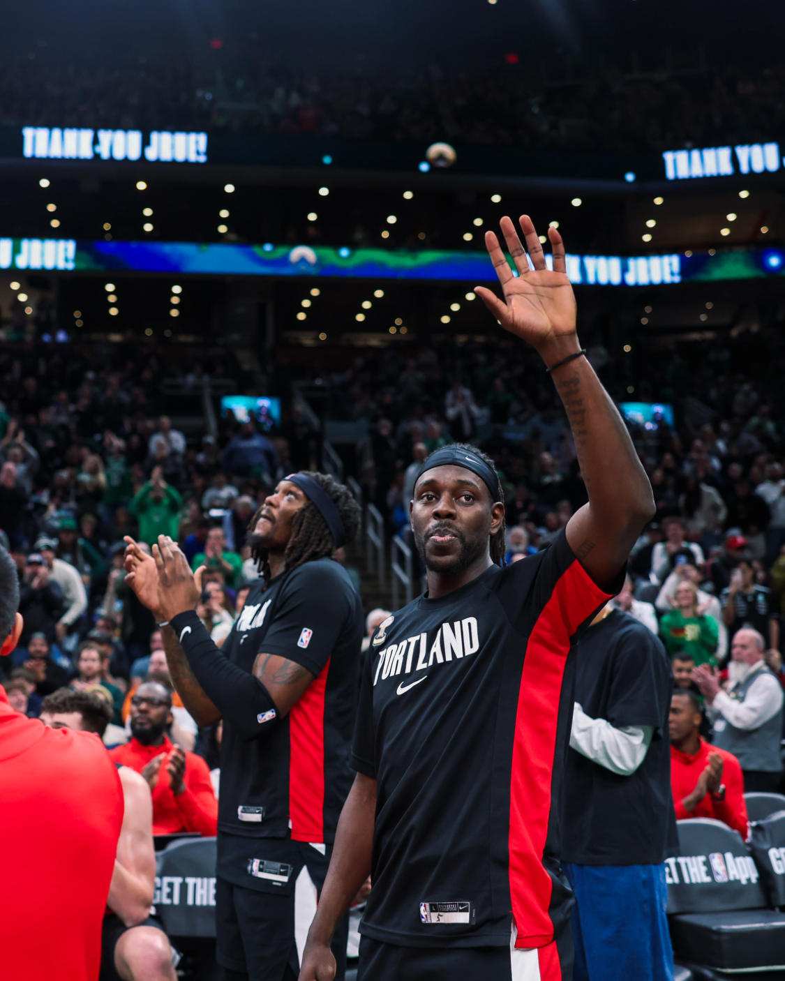 开云赛事-布朗20分8篮板5助凯尔特人送开拓者连败，霍勒迪14分杨瀚森无出场